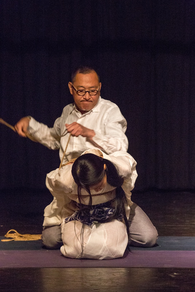 Akira Naka in Los Angeles Kinbaku Today 8