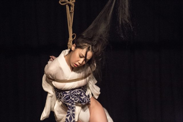 Akira Naka in Los Angeles Kinbaku Today 1