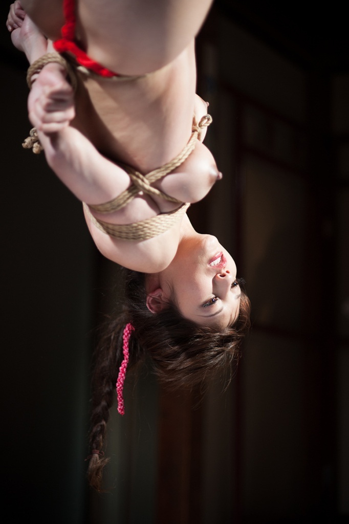 Kinbaku Today Gallery: Erisa Sato