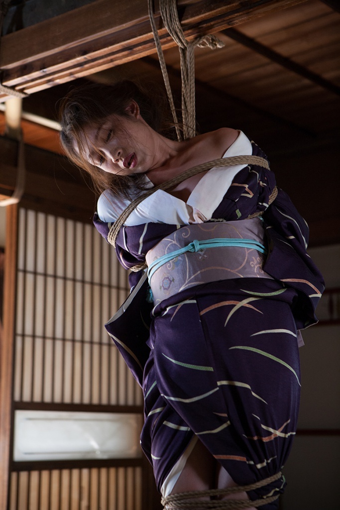 Kinbaku Today Gallery: Erisa Sato
