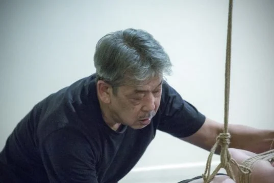 The Eroticism of Tight and Loose Rope: Two Philosophies of Kinbaku Kinbaku Today Home